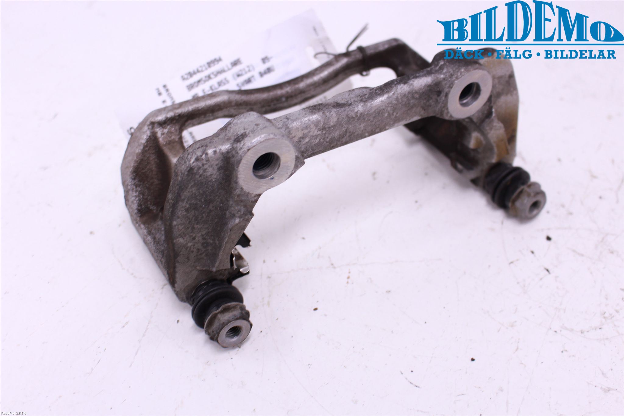 Mercedes-Benz MB E-KLASS (W212) 09-16 Bremsecaliper Feste Holder