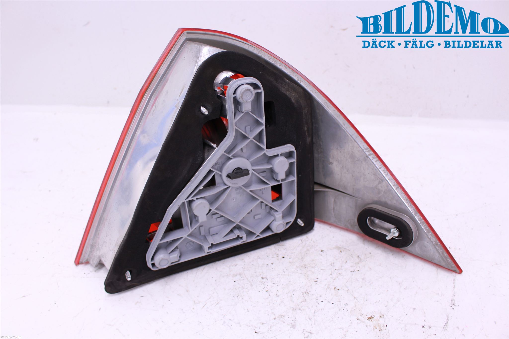 Mercedes-Benz MB C (203) 00-07 Baklykt Venstre