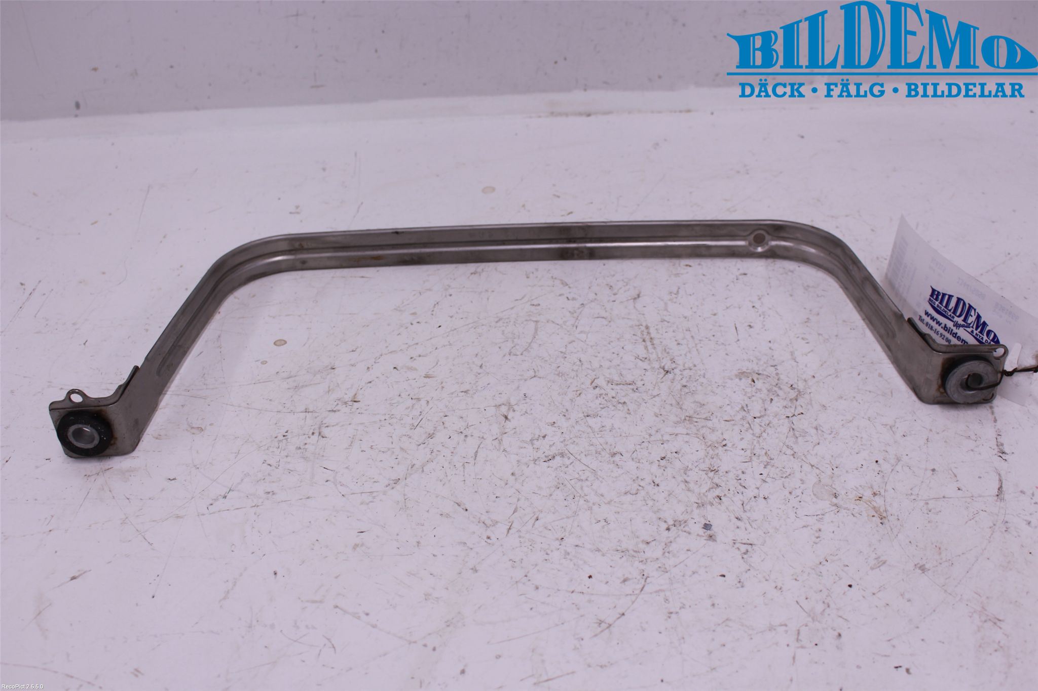 Mercedes-Benz MB E-KLASS (W213) 16-23 Drivstofftank Bånd-Feste