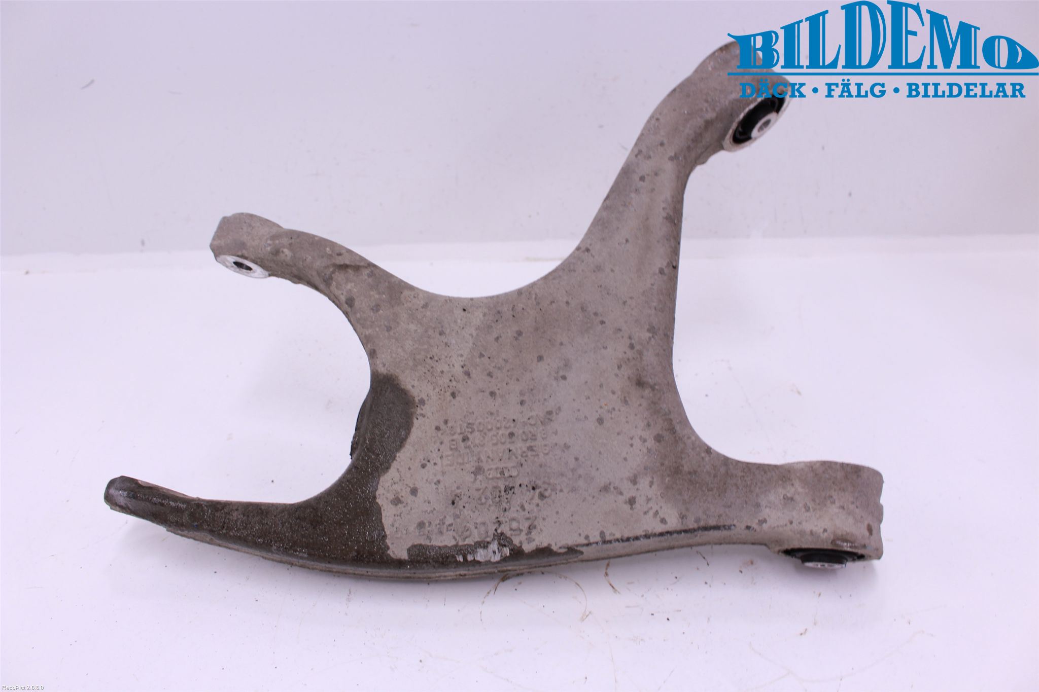 Audi Q5 09-16 Bærearm Bak Høyre