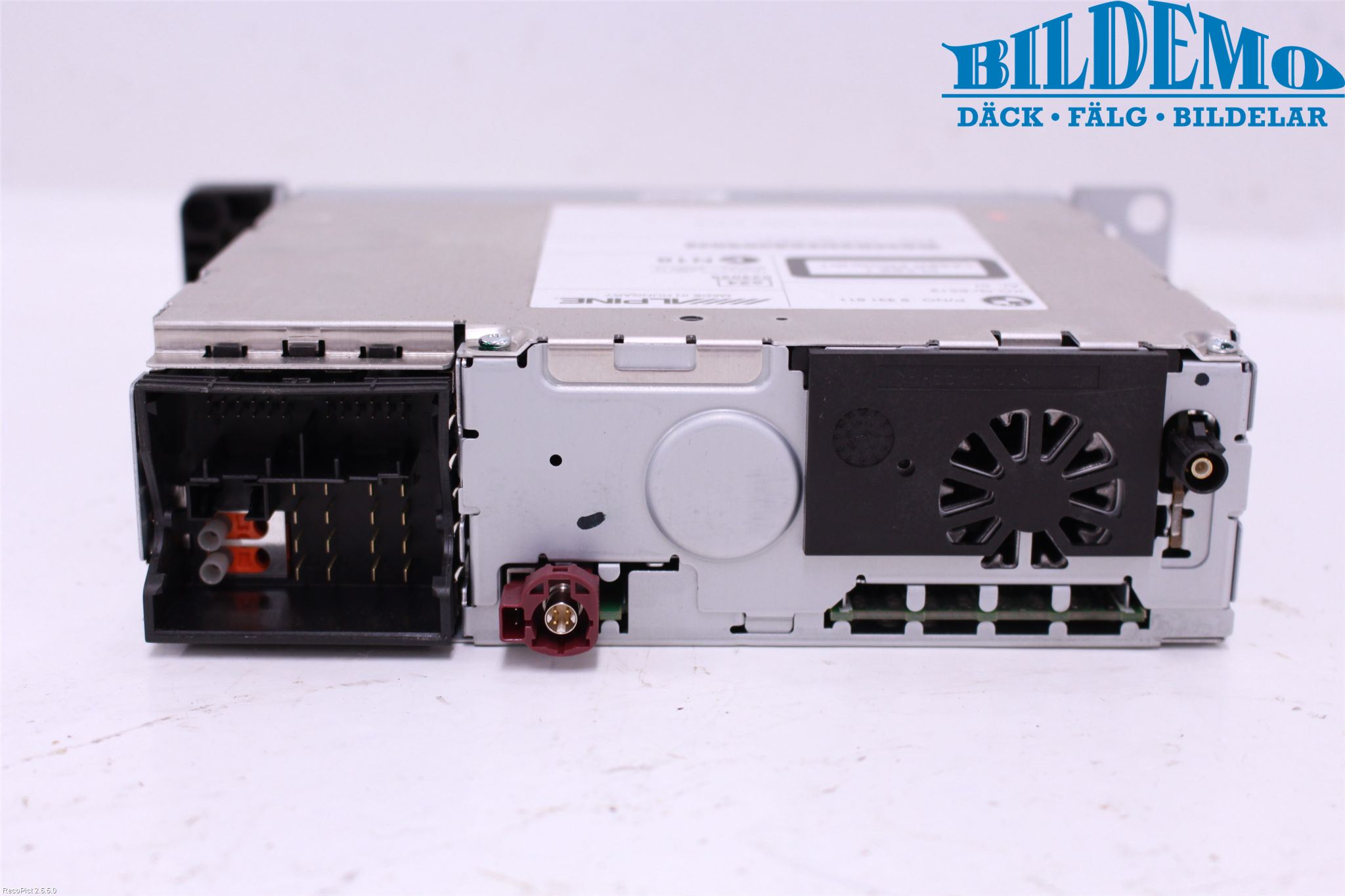 BMW 5 F10/F11/F18 09-17 Stereo Radio Med Cd