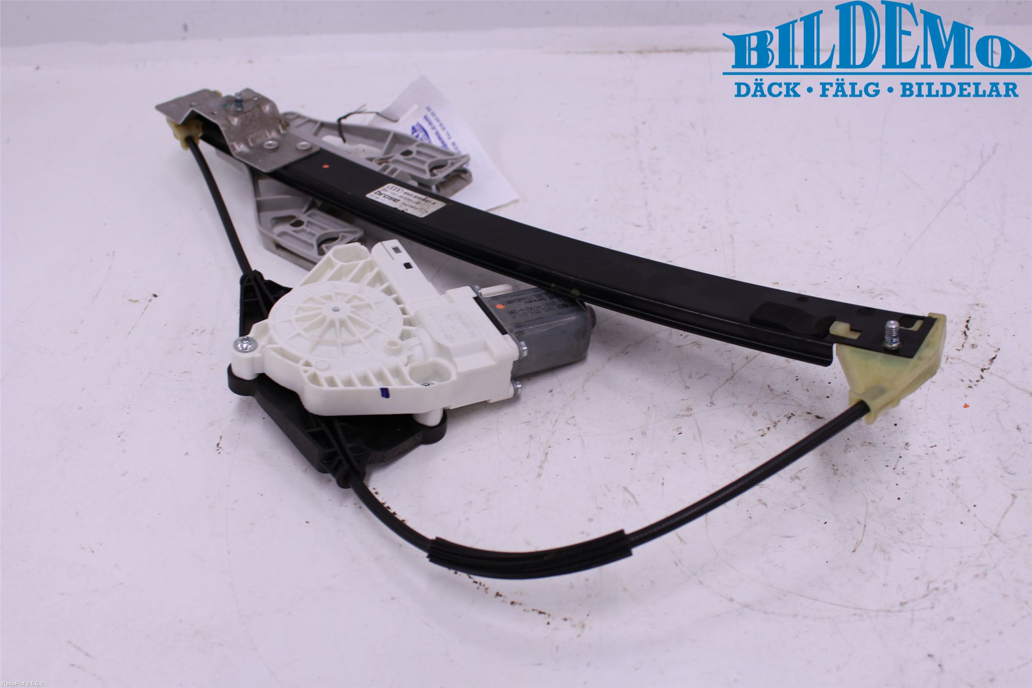 Audi A4/S4 08-11 Vindusheis El Komp