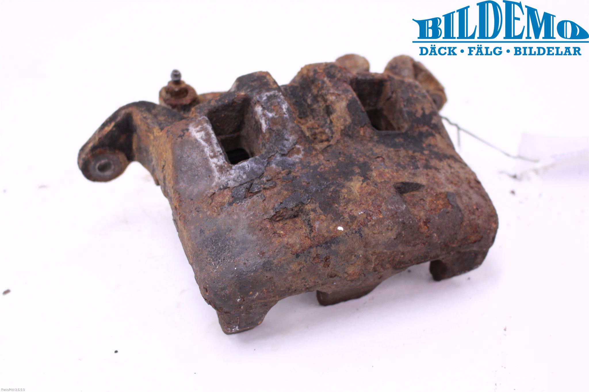 Nissan NAVARA 05-16 Bremsecaliper Foran Venstre