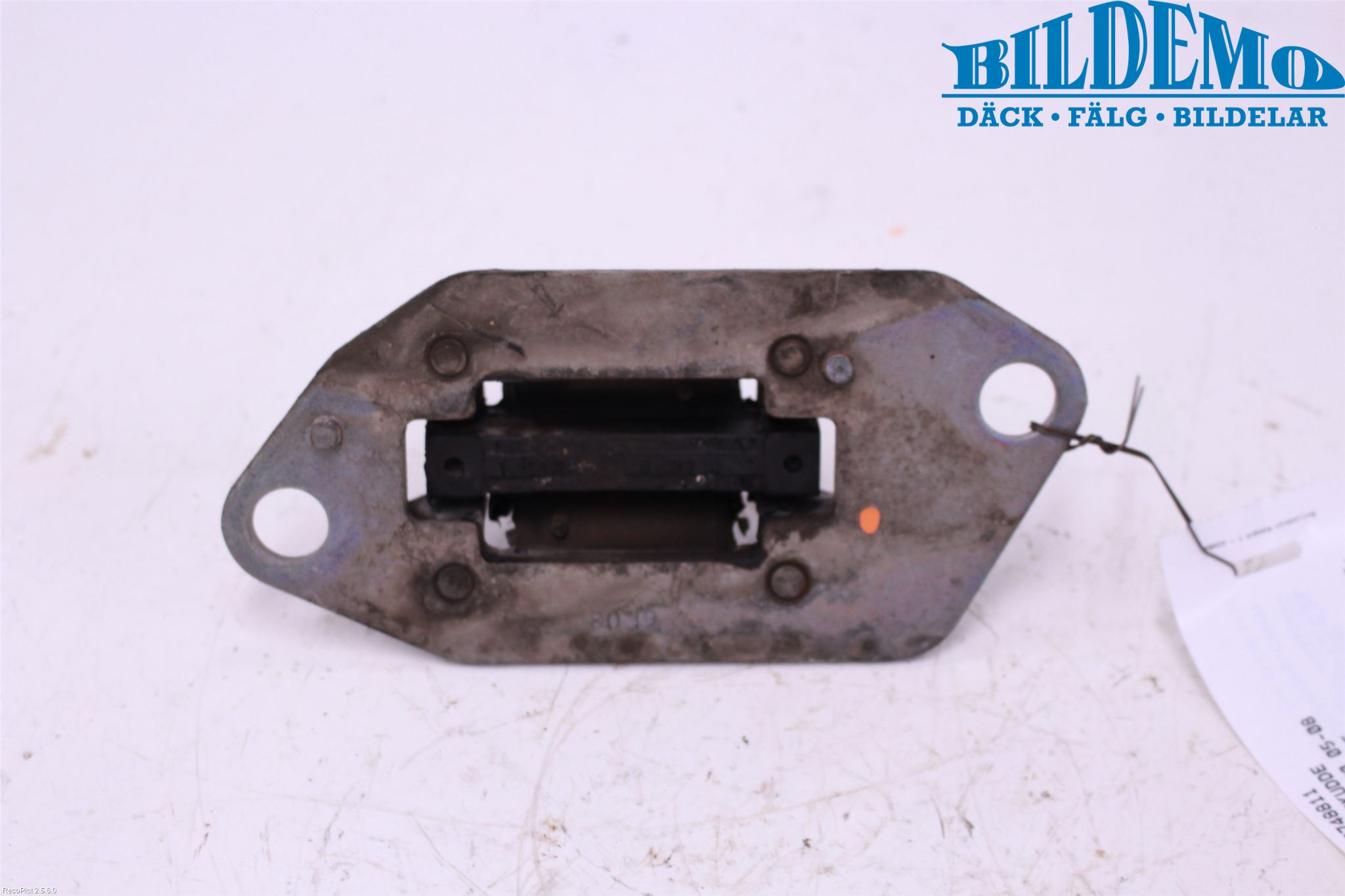 Volvo V70 05-08 Motor Feste Gummi