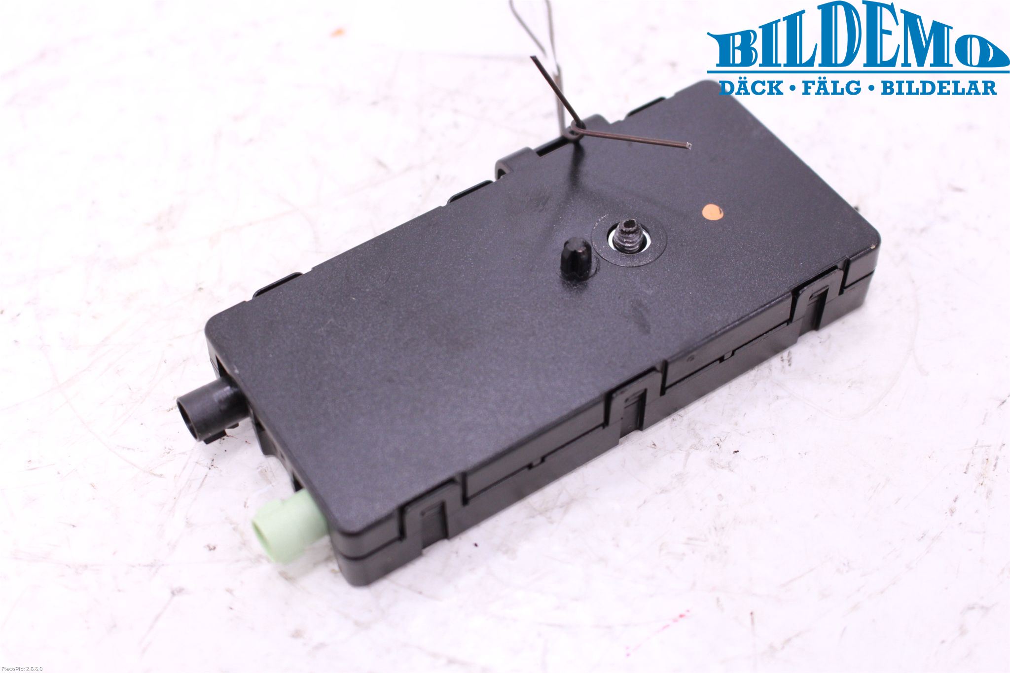 BMW 1 F20/F21 11-19 Stereo Antenneforsterker