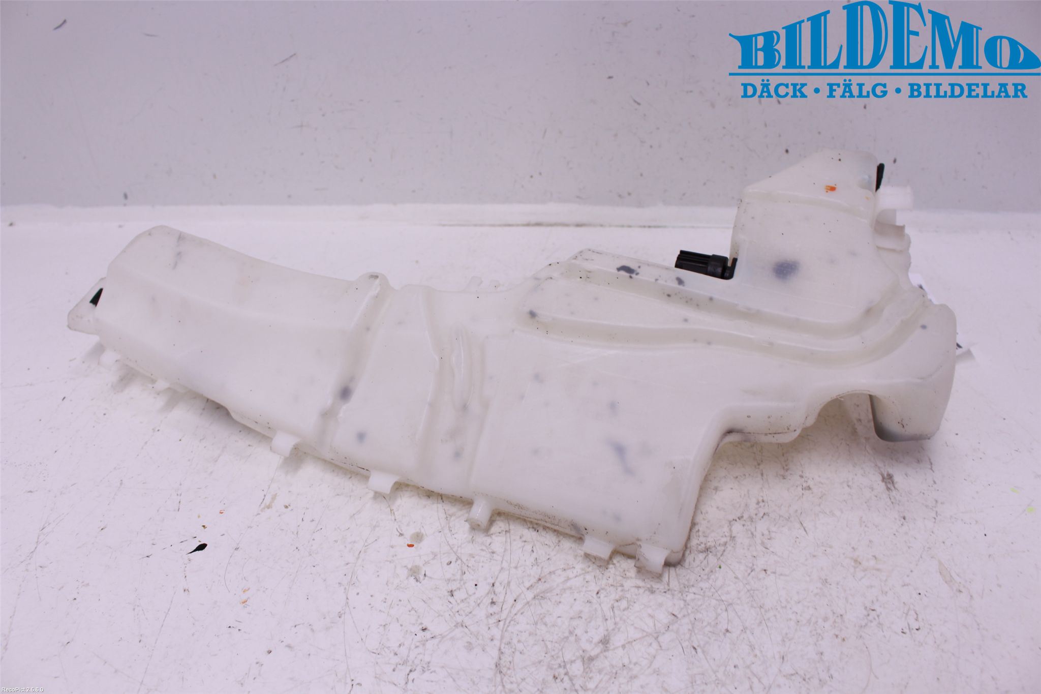 Ford FOCUS 08-11 Spylerbeholder Frontrute-Lykte