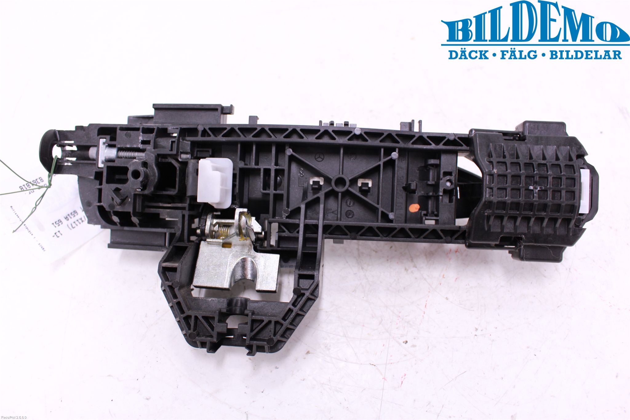 Mercedes-Benz MB CLA-KLASS (C117/X117) 13-19 Dørhandtak Ytre Venstre
