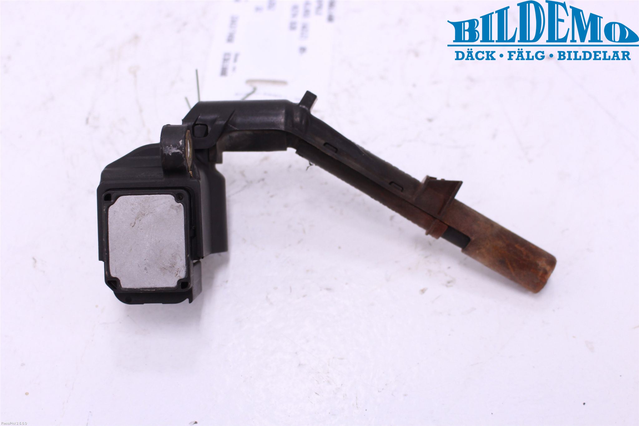 Mercedes-Benz MB E-KLASS (W212) 09-16 Coil