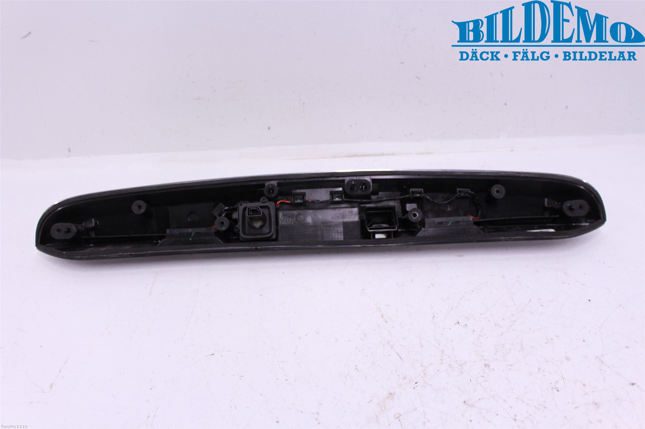 Mini ONE/COOPER 3DR F56 14-24 Bakluke Handtak Ytre