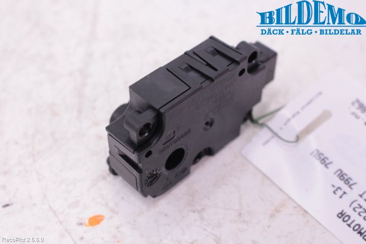 Mercedes-Benz MB S-KLASS (W222) 13-20 Varme Regulering Motor