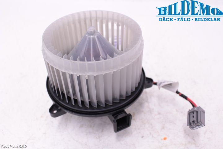 Opel INSIGNIA 09-16 Varmeapparat Viftemotor