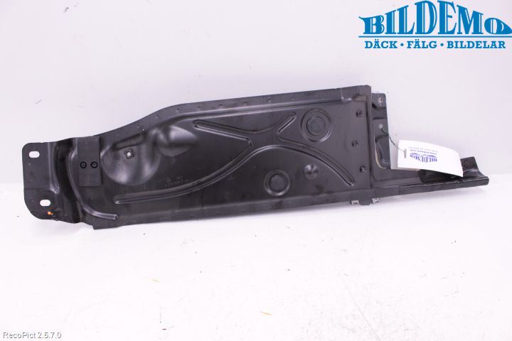 Mercedes-Benz MB CLK (C209) 02-09 Skjerm Bak V