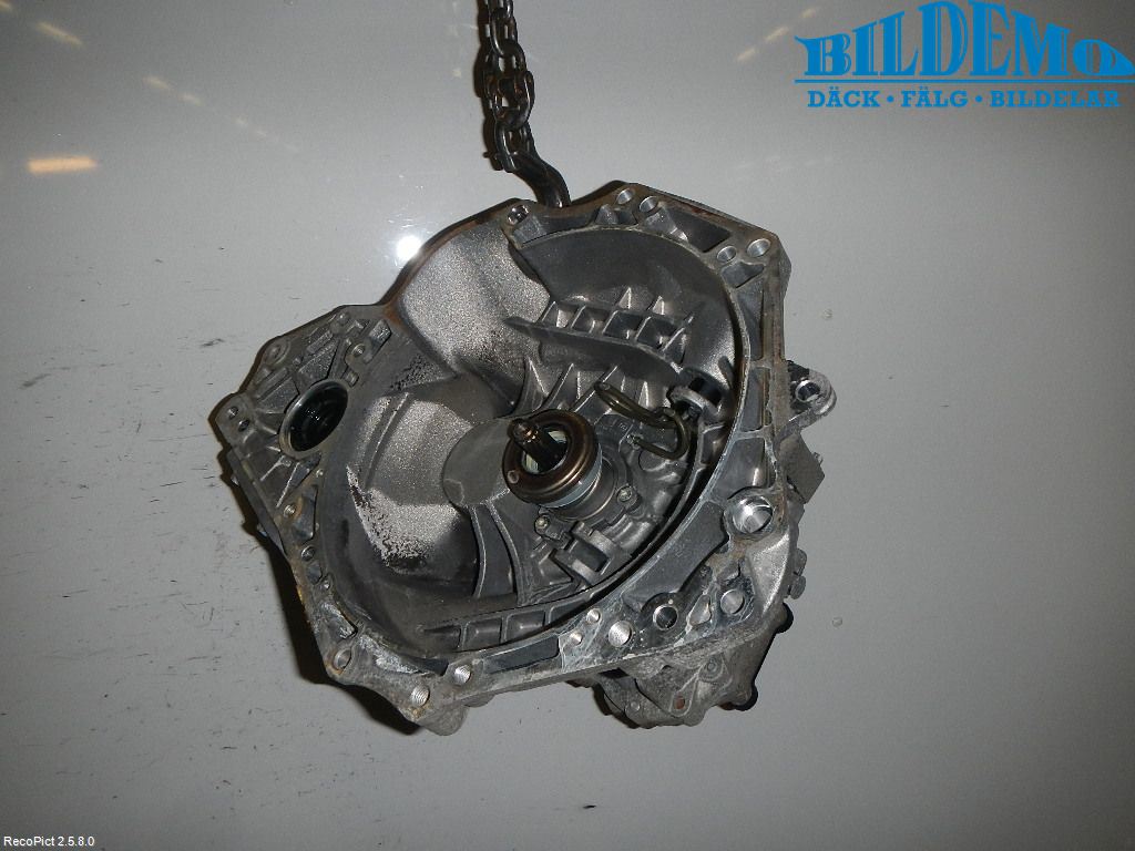 Opel CORSA E 15-19 Gearkasse 5 Trinn