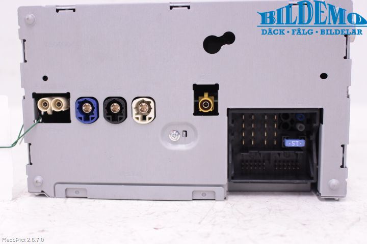 Mercedes-Benz MB CLA-KLASS (C117/X117) 13-19 Stereo Radio Med Cd