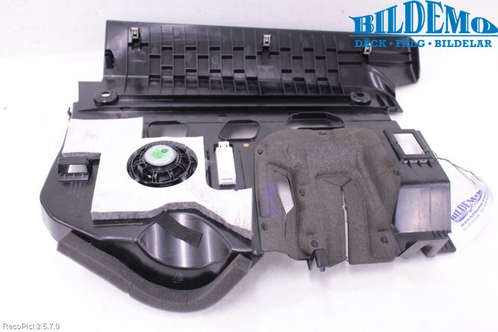 BMW 4 F32/F33/F82/F83 13-20 Innr Dashbord Sparkeplate