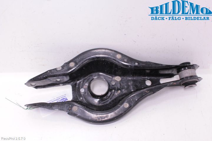 BMW 1 F20/F21 11-19 Bærearm Bak Venstre
