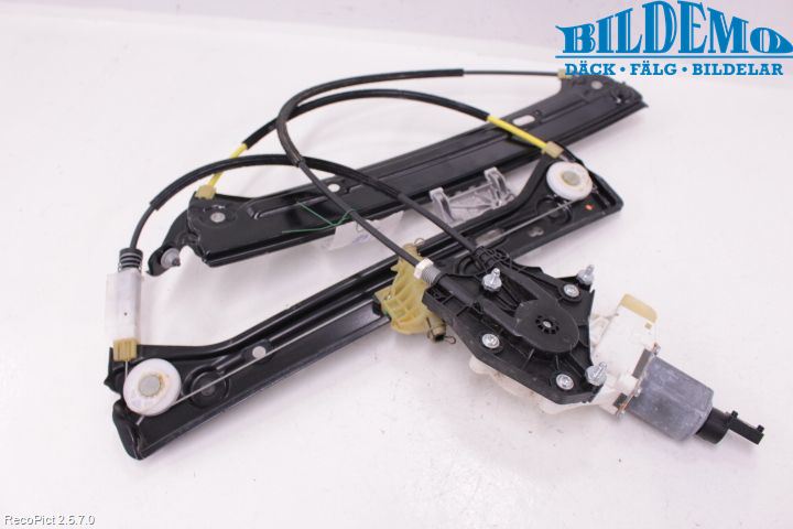 BMW 1 F20/F21 11-19 Vindusheis El Komp