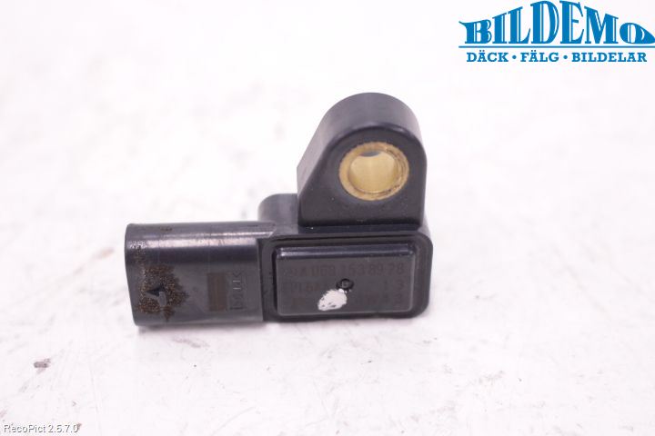 Mercedes-Benz MB E-KLASS (W212) 09-16 Giver Turbotrykk
