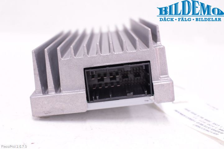 BMW 1 F20/F21 11-19 Stereo Forsterker