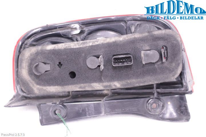 Nissan MICRA 03-07 Baklykt Venstre