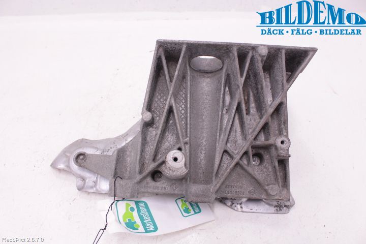 Opel VIVARO 01-14 Motor Feste Stål-Alu