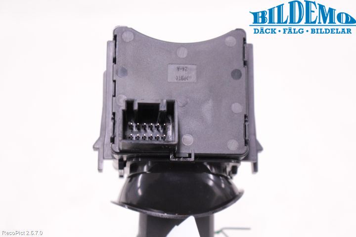 Opel CORSA E 15-19 Bryter Ratt Blinklys - Lys
