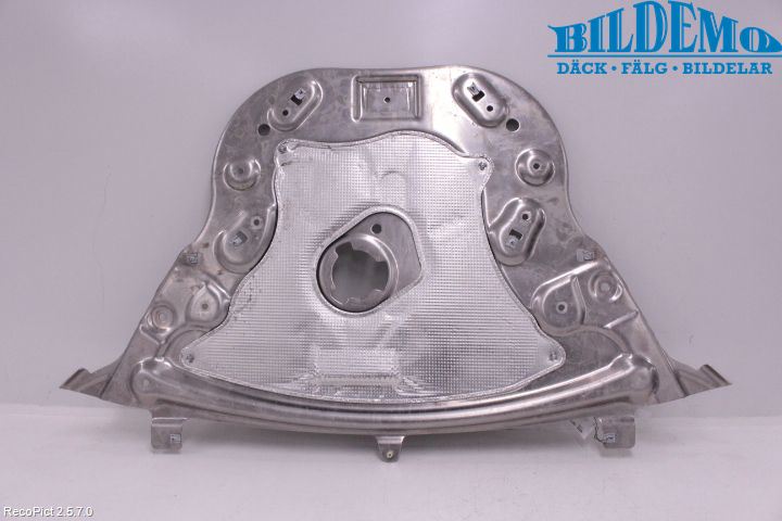 BMW 5 F10/F11/F18 09-17 Bunnplate U Motor-Gear-Dørk