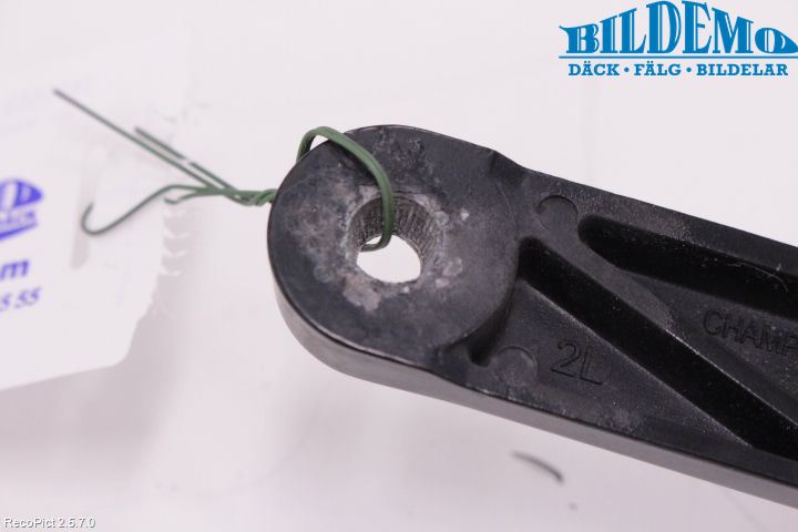 Volkswagen VW POLO 10-17 Viskerarm-Armer Frontrute