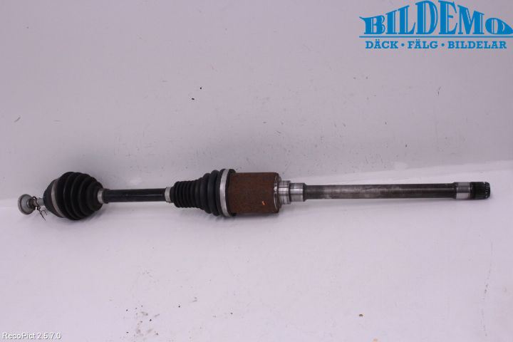BMW 3 F30/F31/F80 12-19 Drivaksel Foran Kompl Høyre