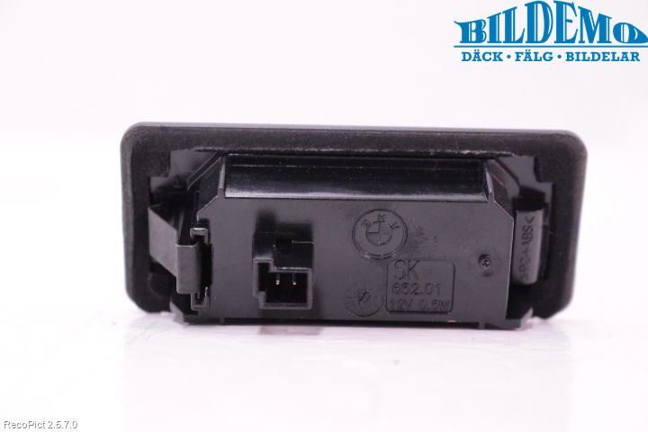 BMW 3 F30/F31/F80 12-19 Skilt Belysning