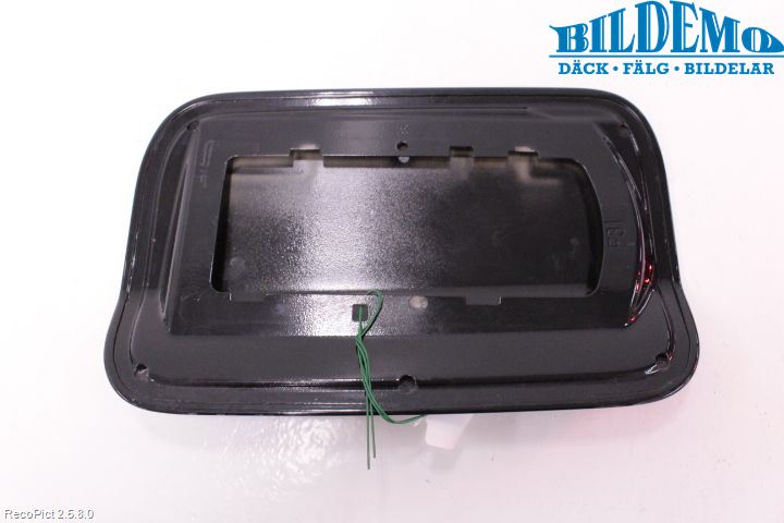 BMW 3 F30/F31/F80 12-19 Drivstoff Tankluke