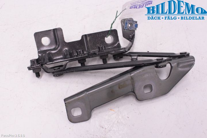 Opel INSIGNIA 09-16 Panser Hengsel - Hengsler
