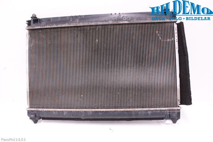 Toyota YARIS XP90 06-11 Radiator Manuell
