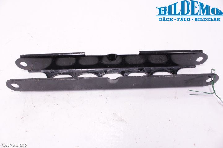 BMW 1 E87/81 5D/3D 03-11 Bærearm Bak Venstre