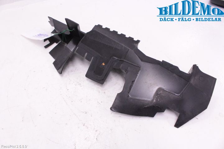 Volkswagen VW PASSAT 01-05 Luftstyring Front