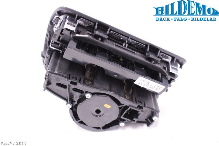 Mercedes-Benz MB C-KLASS (W205) 14-21 Bryter Hovedlys