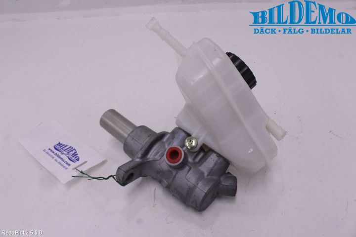 Mercedes-Benz MB C-KLASS (W205) 14-21 Brems Hovedsylinder