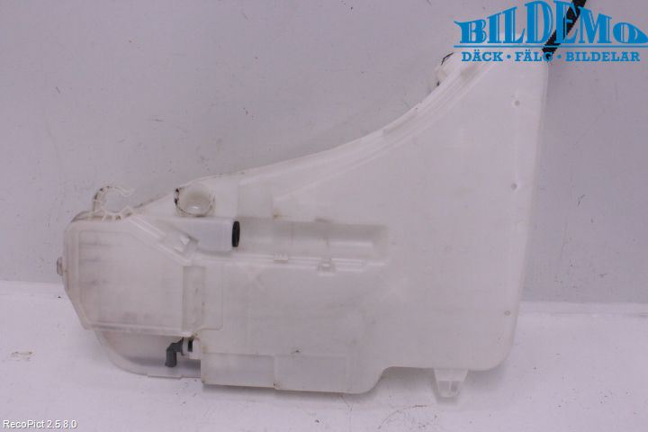 BMW 5 F10/F11/F18 09-17 Spylerbeholder Frontrute-Lykte