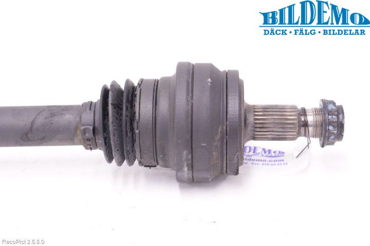 Mercedes-Benz MB C-KLASS (W205) 14-21 Drivaksel Bak Kompl Venstre