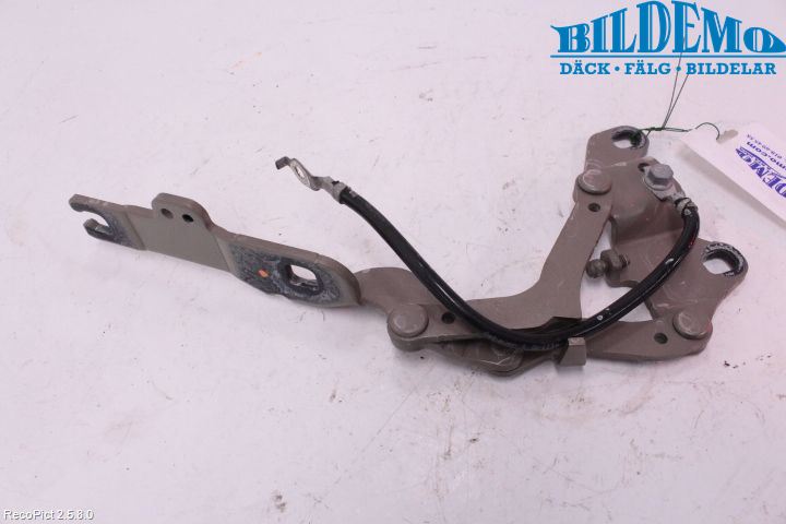BMW 3 E90/91 SED/TOU 05-12 Panser Hengsel - Hengsler