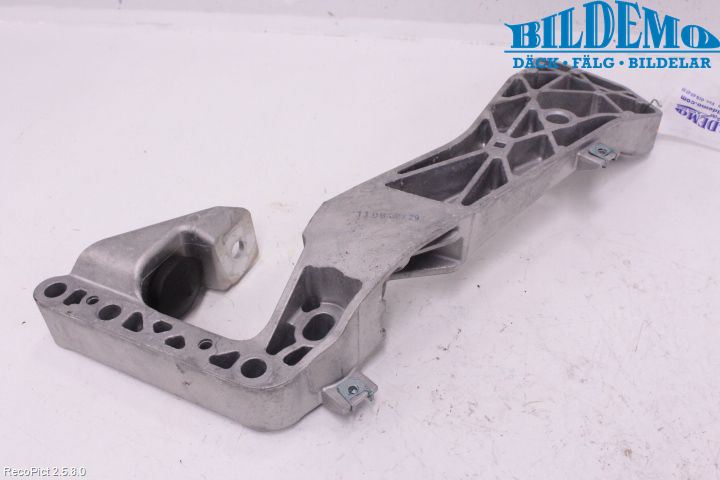BMW 1 F20/F21 11-19 Gearkasse Bjelke - Travers