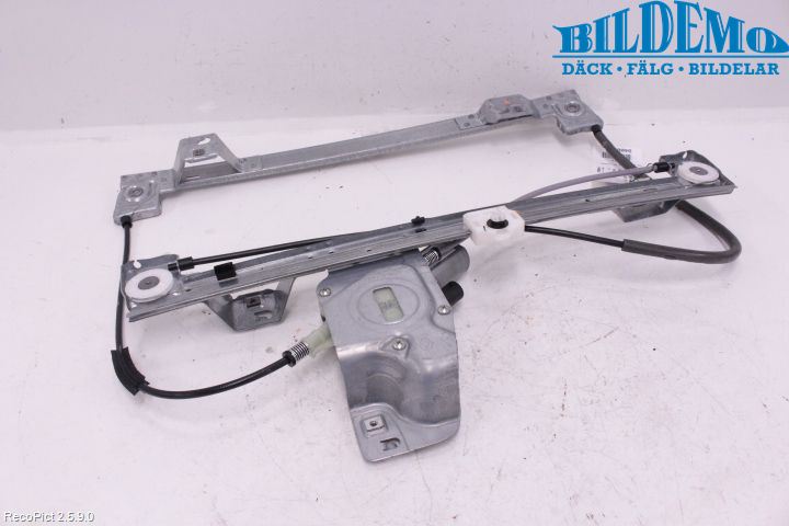 Mercedes-Benz MB CITAN (W415) 13-21 Vindusheis El Komp