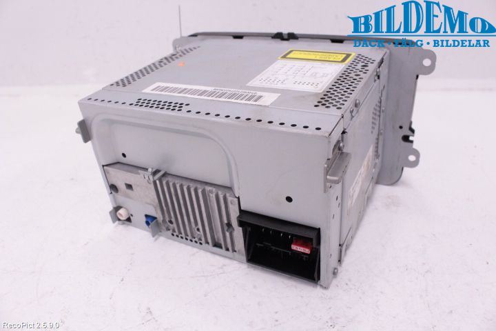 Volkswagen VW TOURAN 03-10 Stereo Radio Med Cd