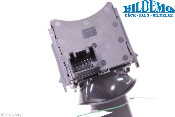 Opel INSIGNIA 09-16 Bryter Ratt Blinklys - Lys