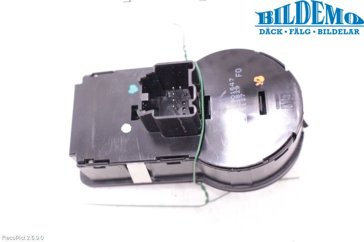 Opel INSIGNIA 09-16 Bryter Hovedlys