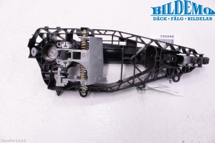 BMW 2 F46 GRAN TOURER 15-22 Dørhandtak Ytre Venstre