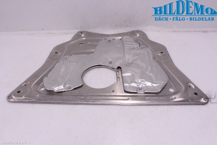 BMW X6 F16 14-19 Bunnplate U Motor-Gear-Dørk