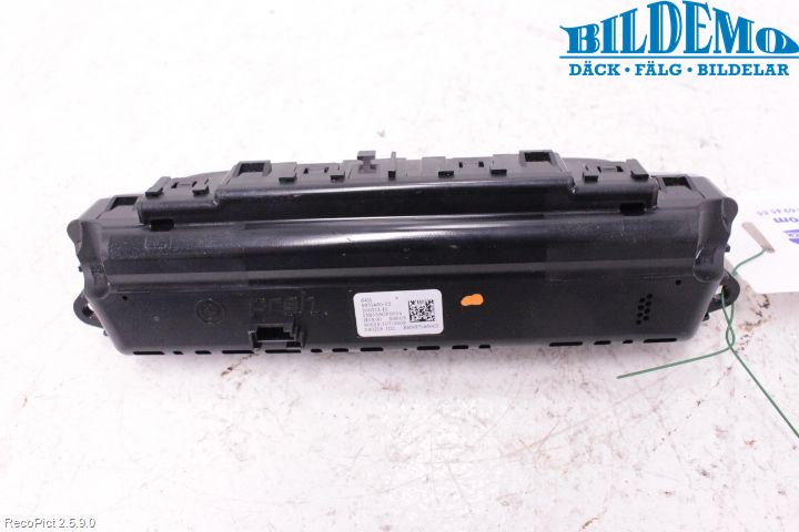 BMW 2 F46 GRAN TOURER 15-22 Varme Ac Betjening-Display