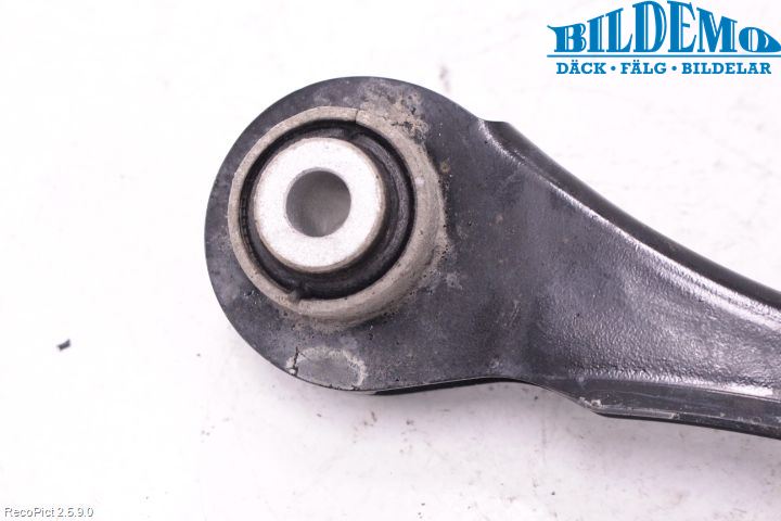BMW 1 F20/F21 11-19 Bærearm Bak Venstre Øvre