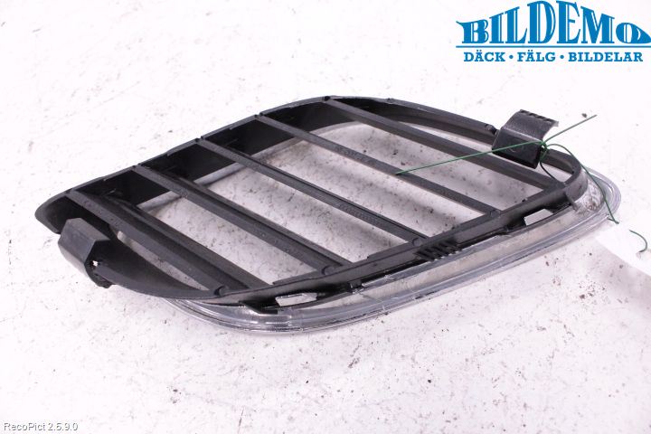 Saab 9-5 -05 Grilldel Høyre